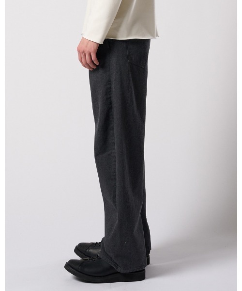 wjk(ダヴルジェイケイ)の「wide banana denim(OW)(デニムパンツ・メンズ・チャコールグレー/インディゴブルー・SMALL/MEDIUM/LARGE/X-LARGE)」の6枚目の写真