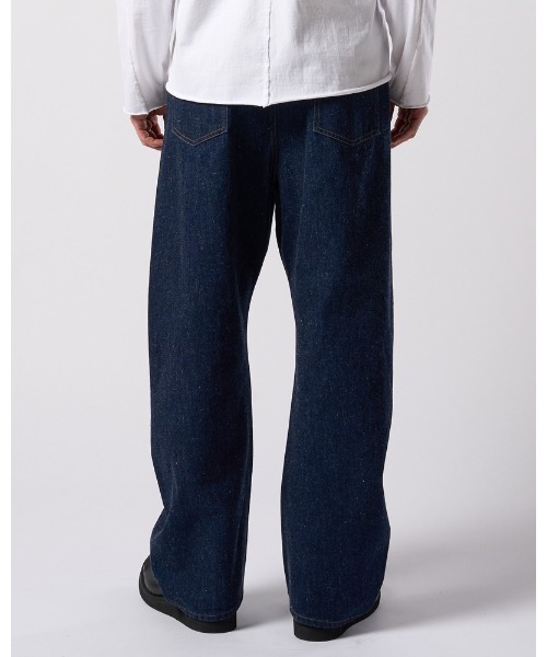 wjk(ダヴルジェイケイ)の「wide banana denim(OW)(デニムパンツ・メンズ・チャコールグレー/インディゴブルー・SMALL/MEDIUM/LARGE/X-LARGE)」の11枚目の写真