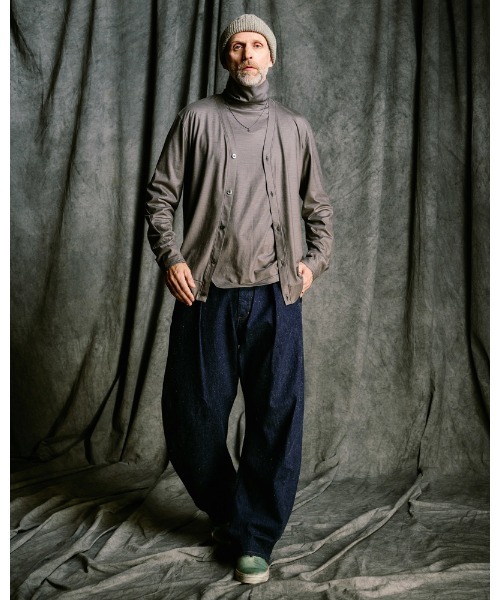 wjk(ダヴルジェイケイ)の「wide banana denim(OW)(デニムパンツ・メンズ・チャコールグレー/インディゴブルー・SMALL/MEDIUM/LARGE/X-LARGE)」の17枚目の写真