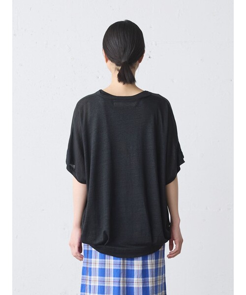 MidiUmi(ミディウミ)の「MidiUmi リネンコクーンプルオーバー(Tシャツ/カットソー・レディース・ネイビー/ベージュ・FREE)」の7枚目の写真