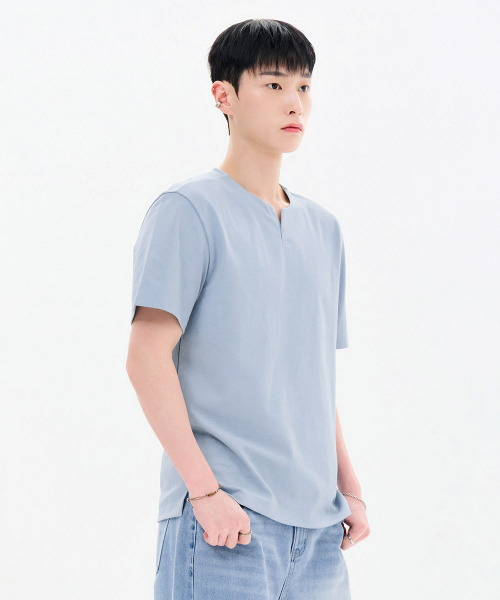 CHASECULT(チェイスカルト)の「男性ネックバリエーション半袖Tシャツ-FBZK5807C0D(Tシャツ/カットソー・メンズ・スカイブルー・100/105/110/115/95)」の3枚目の写真