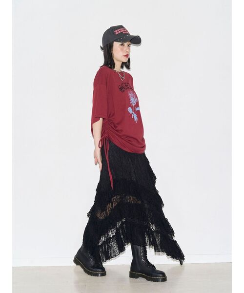 jouetie(ジュエティ)の「ローズロゴルーズTシャツ(Tシャツ/カットソー・レディース・オフホワイト/ブラック/レッド・FREE)」の4枚目の写真