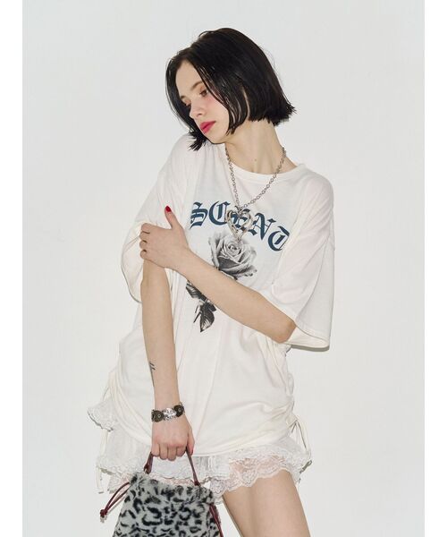 jouetie(ジュエティ)の「ローズロゴルーズTシャツ(Tシャツ/カットソー・レディース・オフホワイト/ブラック/レッド・FREE)」の8枚目の写真