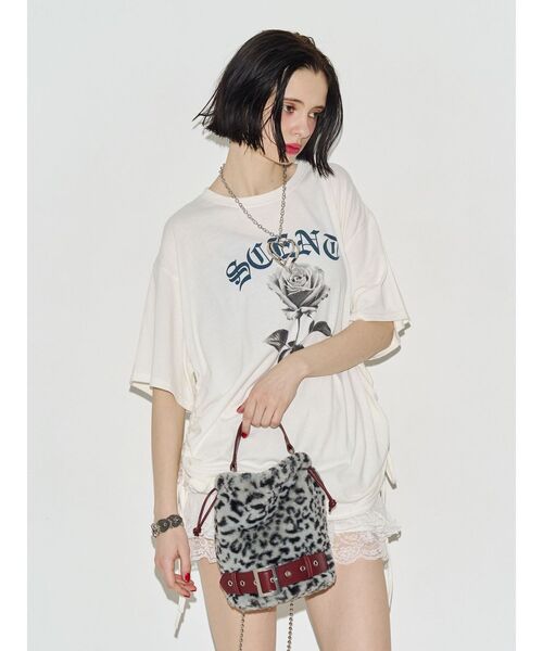 jouetie(ジュエティ)の「ローズロゴルーズTシャツ(Tシャツ/カットソー・レディース・オフホワイト/ブラック/レッド・FREE)」の9枚目の写真