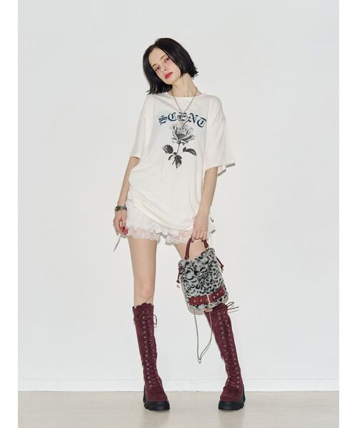 jouetie(ジュエティ)の「ローズロゴルーズTシャツ(Tシャツ/カットソー・レディース・オフホワイト/ブラック/レッド・FREE)」の14枚目の写真