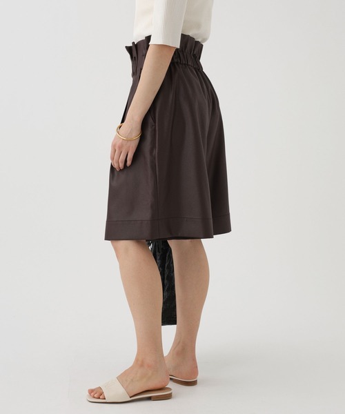 BABYLONE(バビロン)の「レザーライクサテンハーフパンツ(その他パンツ・レディース・ブラック/ブラウン・フリー)」の10枚目の写真