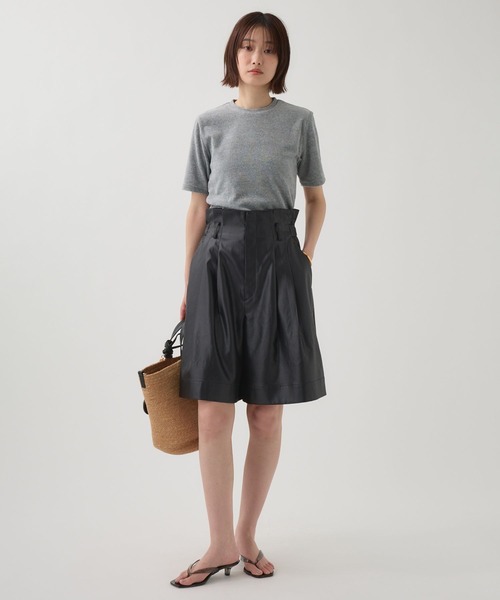 BABYLONE(バビロン)の「レザーライクサテンハーフパンツ(その他パンツ・レディース・ブラック/ブラウン・フリー)」の16枚目の写真
