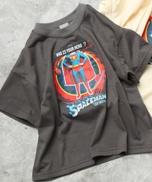 DILASH（ディラッシュ）の「【ユニセックス】アメコミヒーロー風パロディ半袖T（Tシャツ/カットソー）」