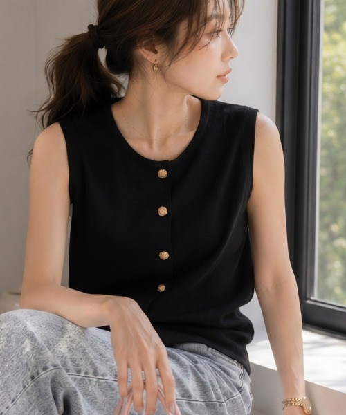 sakishimatokyo(サキシマトーキョー)の「金ボタンノースリーブニットトップス(ベスト・レディース・ブラック/ボルドー/ホワイト・FREE)」の9枚目の写真