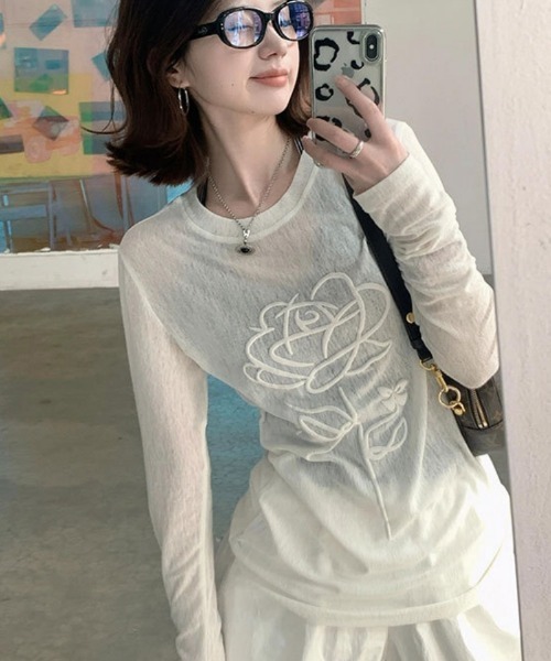 Ritzy(リッツィー)の「Y2KフラワープリントシアーロングTシャツ(Tシャツ/カットソー・レディース・ホワイト・XL/L/M)」の10枚目の写真