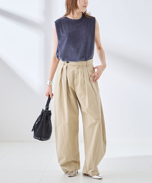 Mackintosh（マッキントッシュ）の「MACKINTOSH/マッキントッシュ DRAWSTRING BUCKET STUDS バッグ（クラッチバッグ・レディース・ブラック・FREE）」の4枚目の写真