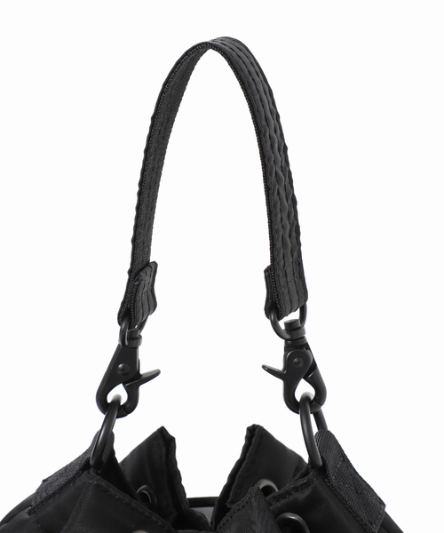 Mackintosh（マッキントッシュ）の「MACKINTOSH/マッキントッシュ DRAWSTRING BUCKET STUDS バッグ（クラッチバッグ・レディース・ブラック・FREE）」の17枚目の写真