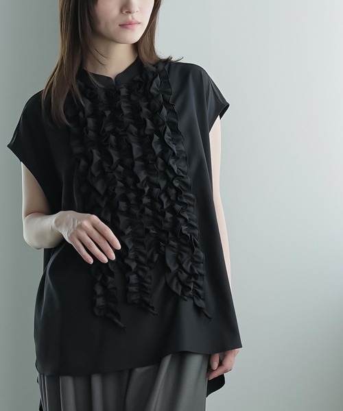 mili an deni（ミリアンデニ）の「フレンチスリーブフロントフリルブラウス（シャツ/ブラウス・レディース・ブラック/ホワイト・M）」の9枚目の写真