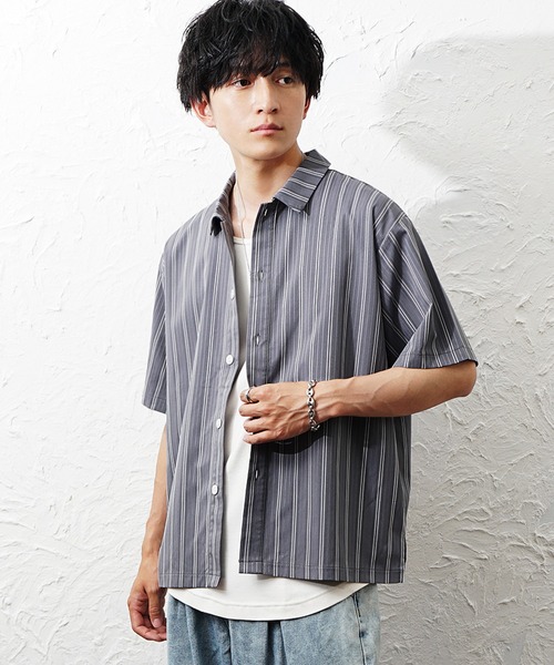 MinoriTY(マイノリティ)の「【MinoriTY】マルチドビーストライプオーバーサイズ半袖シャツ メンズ 夏服 ユニセックス 半袖 ルーズフィット ビッグシルエット(シャツ/ブラウス・メンズ・グリーン/ブルー/チャコール・M/S/L)」の10枚目の写真