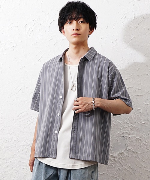 MinoriTY(マイノリティ)の「【MinoriTY】マルチドビーストライプオーバーサイズ半袖シャツ メンズ 夏服 ユニセックス 半袖 ルーズフィット ビッグシルエット(シャツ/ブラウス・メンズ・グリーン/ブルー/チャコール・M/S/L)」の11枚目の写真