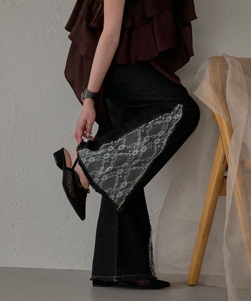 mideal（マイディール）の「lace flare denim pants / レースフレアデニムパンツ（デニムパンツ・レディース・ブラック/ライトブルー・X-SMALL/SMALL/MEDIUM）」の20枚目の写真