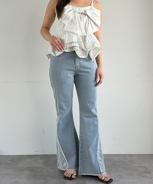mideal（マイディール）の「lace flare denim pants / レースフレアデニムパンツ（デニムパンツ・レディース・ブラック/ライトブルー・X-SMALL/SMALL/MEDIUM）」の8枚目の写真