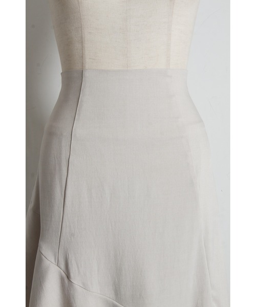 tocco closet（トッコ　クローゼット）の「バックレースアップアシメ切り替えティアードフレアスカート（スカート・レディース・ブラック/ライトベージュ・M）」の5枚目の写真
