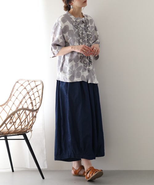 ubasoku(ウバソク)の「ubasoku リネン混デニム ボリュームパンツ(デニムパンツ・レディース・インディゴブルー・FREE)」の6枚目の写真