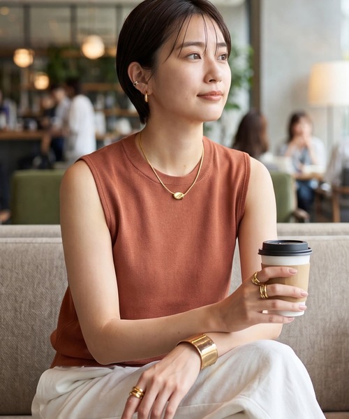 STYLE DELI（スタイルデリ）の「【DELI by】ゴールドストーンドロップネックレス（ネックレス・レディース・ゴールド・FREE）」の2枚目の写真