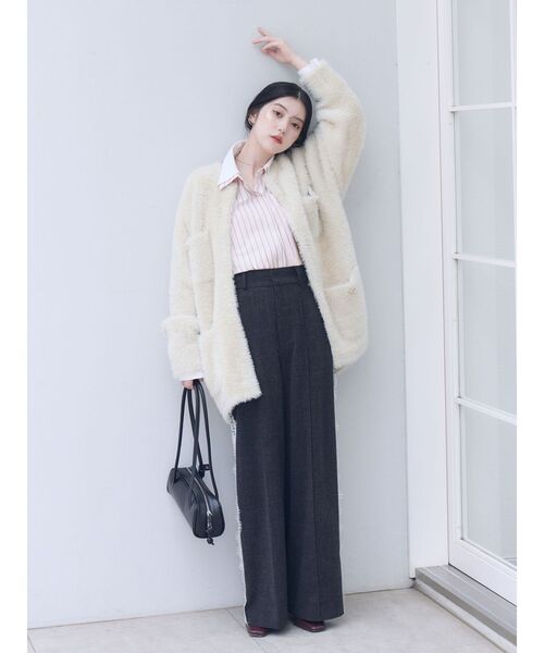 LAGUNAMOON（ラグナムーン）の「【WEB限定カラーあり】ポケットシャギーニットカーディガン【秋服】（カーディガン/ボレロ・レディース・モカ/イエロー/ライトグレー/アイボリー・FREE）」の9枚目の写真