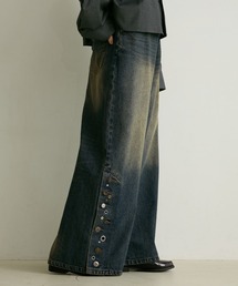 《UNISEX》ランダムボタンデニム