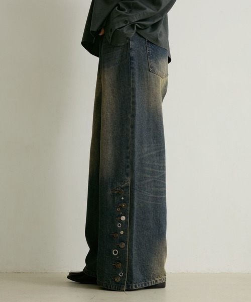 PBLIM(ページボーイリム)の「《UNISEX》ランダムボタンデニム(デニムパンツ・レディース・ブルー/ブラック・MEDIUM/LARGE)」の14枚目の写真