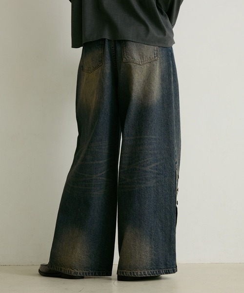 PBLIM(ページボーイリム)の「《UNISEX》ランダムボタンデニム(デニムパンツ・レディース・ブルー/ブラック・MEDIUM/LARGE)」の15枚目の写真