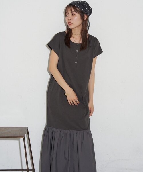 CIAOPANIC TYPY(チャオパニックティピー)の「【KAIRI企画】脱部屋着見え!2WAYヘンリーワンピ(ワンピース・レディース・ブラウン/オフホワイト/チャコールグレー・ONE SIZE)」の2枚目の写真