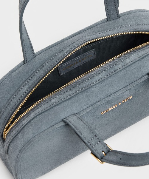 CHARLES & KEITH(チャールズ & キース)の「Vega ベガ イロンゲーテッド ボウリング バッグ(トートバッグ・レディース・ブルー系その他7・S)」の3枚目の写真