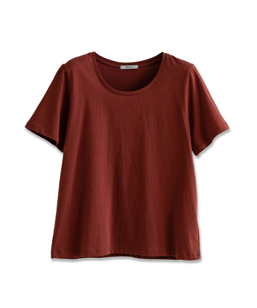 MEMUA(メムア)の「メムア UネックリブTシャツ (ホワイト)(Tシャツ/カットソー・レディース・チャコール/ダークネイビー/グレー/ダークブラウン/ブラック/アイボリー・FREE)」の5枚目の写真