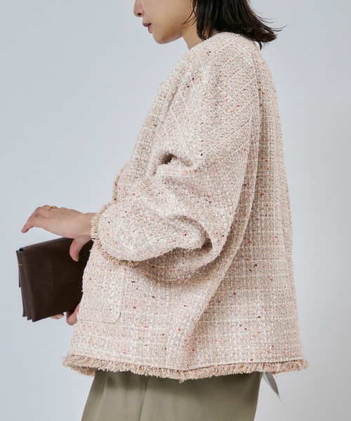 journal standard L'essage(ジャーナルスタンダードレサージュ)の「【一部店舗&WEB限定】GIOLICAツイードドルマンジャケット(ベージュ)(ノーカラージャケット・レディース・ベージュ・FREE)」の3枚目の写真