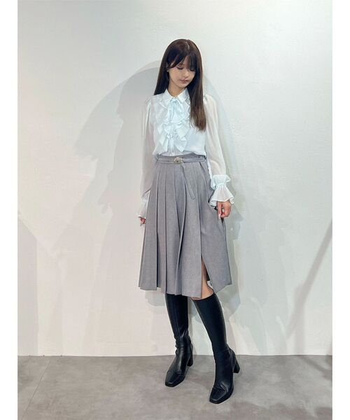 MERCURYDUO(マーキュリーデュオ)の「プリーツラッフルブラウス(シャツ/ブラウス・レディース・ライトブルー/ピンク/オフホワイト・FREE)」の15枚目の写真