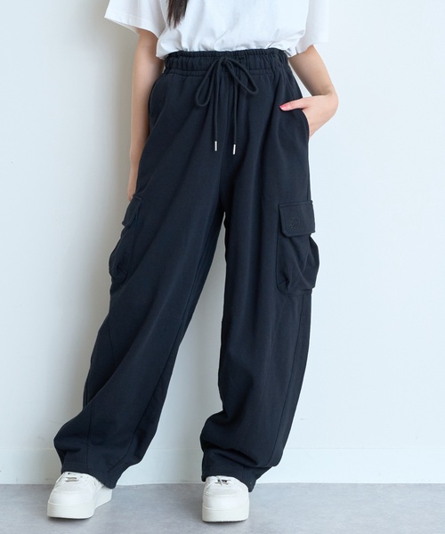 LOVETOXIC(ラブトキシック)の「【LTXC/綿100%】カーゴカーブスウェットパンツ(カーゴパンツ・キッズ・トップグレー/ブラック・M:150cm/130cm/S:140cm/L:160cm)」の2枚目の写真