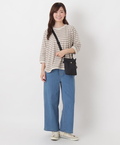 one'sterrace(ワンズテラス)の「SE 肩に優しい軽量ポシェット(ショルダーバッグ・レディース・ブラック系8/グレー系4/ベージュ系9・99)」の19枚目の写真