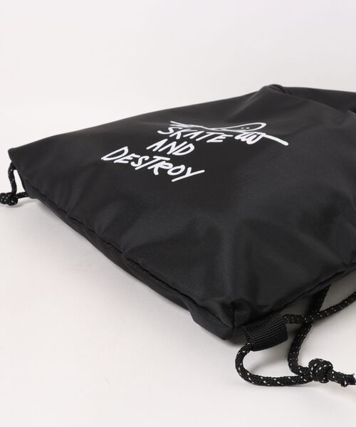 THRASHER(スラッシャー)の「【THRASHER】Knapsack(バックパック/リュック・メンズ・ブラック×ホワイト・FREE)」の3枚目の写真