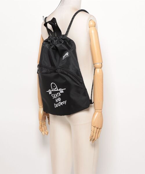 THRASHER(スラッシャー)の「【THRASHER】Knapsack(バックパック/リュック・メンズ・ブラック×ホワイト・FREE)」の5枚目の写真