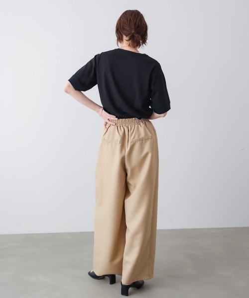 Bou Jeloud(ブージュルード)の「スクエアBOXロゴT-shirt(Tシャツ/カットソー・レディース・ブラック/オフホワイト・FREE)」の4枚目の写真