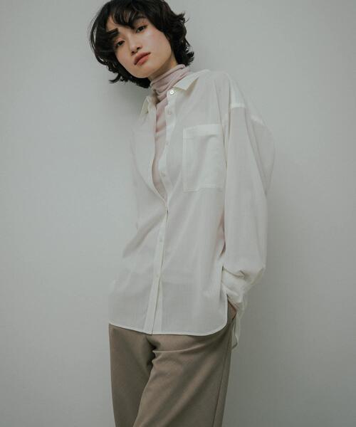URBAN RESEARCH DOORS(アーバンリサーチドアーズ)の「Wool Blend Basic Shirts(シャツ/ブラウス・レディース・グレー/オフホワイト・FREE)」の5枚目の写真