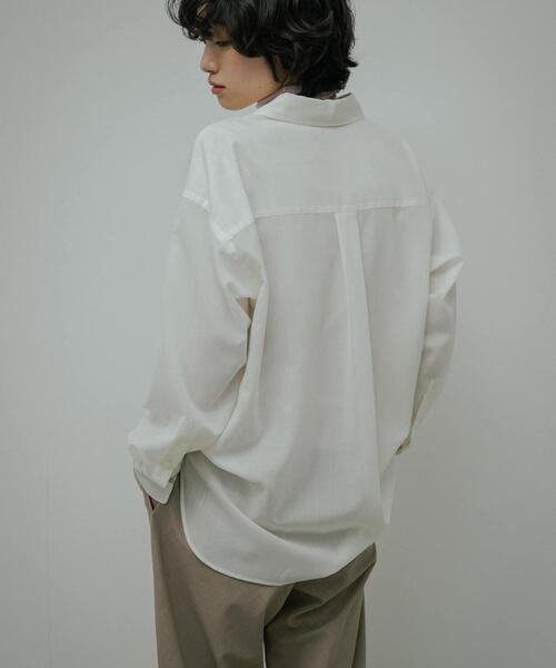 URBAN RESEARCH DOORS(アーバンリサーチドアーズ)の「Wool Blend Basic Shirts(シャツ/ブラウス・レディース・グレー/オフホワイト・FREE)」の6枚目の写真
