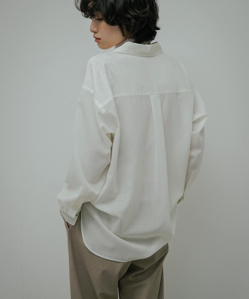URBAN RESEARCH DOORS（アーバンリサーチドアーズ）の「Wool Blend Basic Shirts（シャツ/ブラウス・レディース・グレー/オフホワイト・FREE）」の18枚目の写真