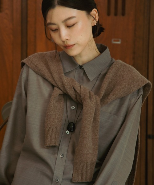 URBAN RESEARCH DOORS（アーバンリサーチドアーズ）の「Wool Blend Basic Shirts（シャツ/ブラウス・レディース・グレー/オフホワイト・FREE）」の13枚目の写真