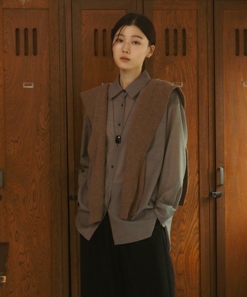URBAN RESEARCH DOORS（アーバンリサーチドアーズ）の「Wool Blend Basic Shirts（シャツ/ブラウス・レディース・グレー/オフホワイト・FREE）」の11枚目の写真