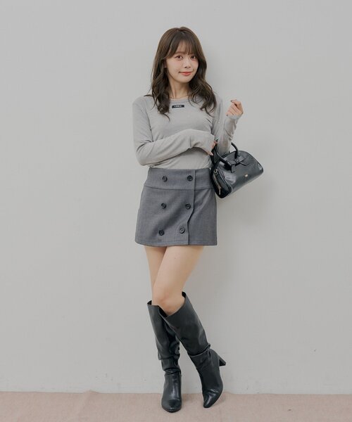 Chico(チコ)の「ダブルボタンコンパクトスカパン(スカート・レディース・ベージュ/ベージュ系その他2/グレー・SMALL/MEDIUM)」の14枚目の写真