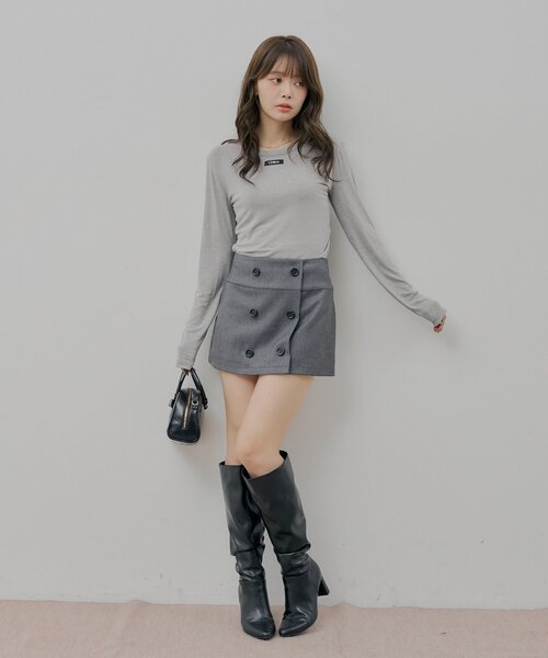 Chico(チコ)の「ダブルボタンコンパクトスカパン(スカート・レディース・ベージュ/ベージュ系その他2/グレー・SMALL/MEDIUM)」の15枚目の写真
