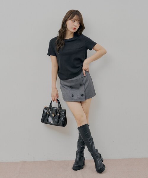Chico(チコ)の「ダブルボタンコンパクトスカパン(スカート・レディース・ベージュ/ベージュ系その他2/グレー・SMALL/MEDIUM)」の16枚目の写真