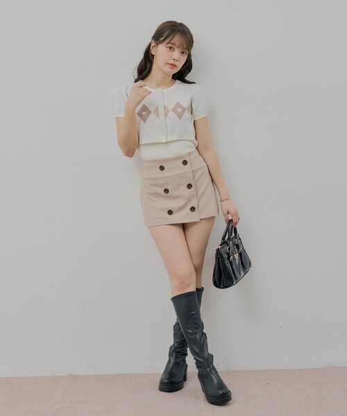 Chico(チコ)の「ダブルボタンコンパクトスカパン(スカート・レディース・ベージュ/ベージュ系その他2/グレー・SMALL/MEDIUM)」の21枚目の写真