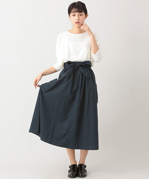 E hyphen world gallery(イーハイフンワールドギャラリー)の「フロントリボンマキシ丈スカート(スカート・レディース・ウッド/カーキ/ネイビー・FREE)」の1枚目の写真