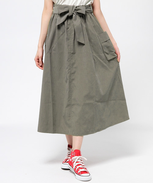 E hyphen world gallery(イーハイフンワールドギャラリー)の「フロントリボンマキシ丈スカート(スカート・レディース・ウッド/カーキ/ネイビー・FREE)」の14枚目の写真