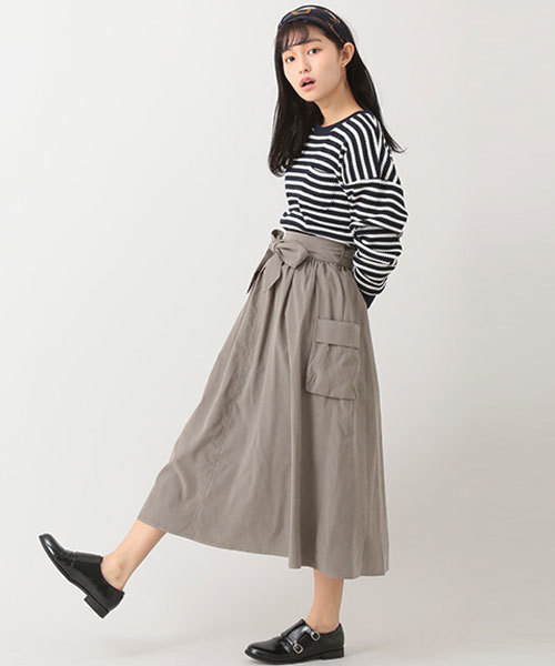 E hyphen world gallery(イーハイフンワールドギャラリー)の「フロントリボンマキシ丈スカート(スカート・レディース・ウッド/カーキ/ネイビー・FREE)」の16枚目の写真